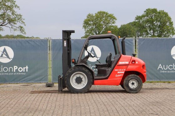 Rough-Terrain Forklift Manitou MH25-4 Diesel 2500kg 4.3m 2005 MH25-4 2005 2 Rough Terrain Forklift image 2