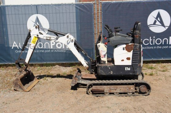 Bobcat E10 Diesel Mini Excavator E10 2 image 2