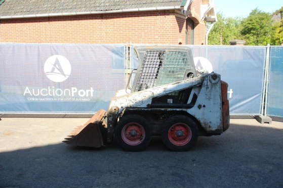 Skid steer loader Bobcat S100 Diesel 26.1kW 2014 S100 2014 2 image 2