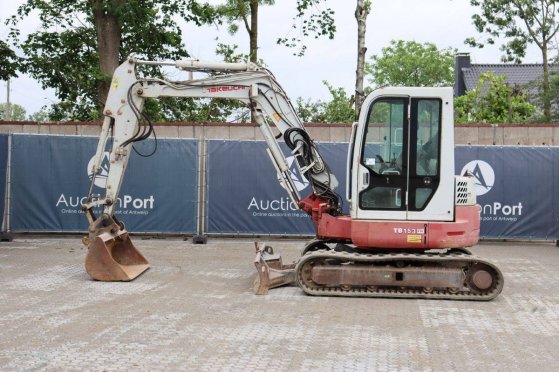 Crawler excavator Takeuchi TB153FR Diesel 29kW 2008 TB153FR 2008 2 Crawler Excavators image 2