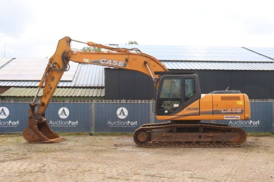 Crawler excavator Case CX210B Diesel 117kW 2012 CX210B 2012 2 Crawler Excavators image 2