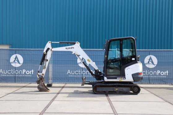 Crawler excavator Kubota KX030-4 Diesel 17.7kW 2018 KX030-4 2018 2 Crawler Excavators image 2