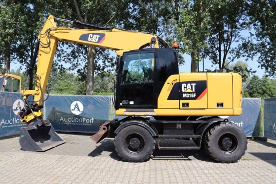 Wheel excavator Caterpillar M316F Diesel 105kW 2016 M316F 2016 2 Wheeled Excavators image 2