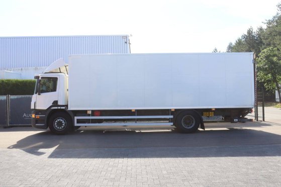Box truck Scania P 320 Diesel 2015 3213 2015 2 image 2
