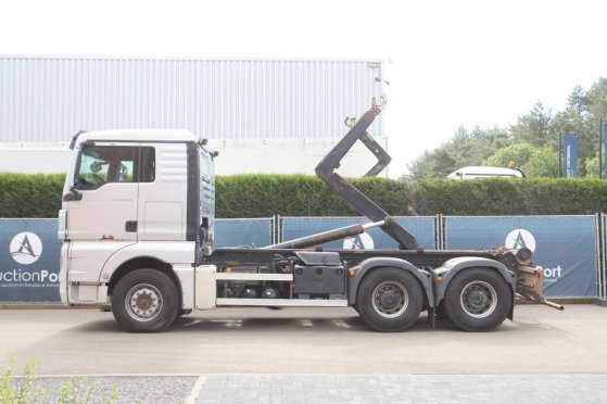 Hooklift system Truck MAN TGX 33.480 Diesel 2011 TGX 33.480 2011 2 image 2