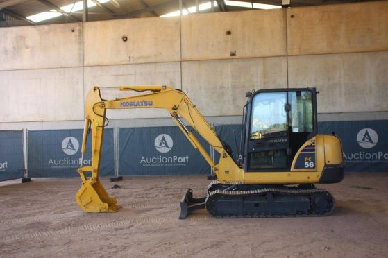Crawler excavator Komatsu PC56-7 Diesel 35kW 2014 PC56-7 2014 2 Crawler Excavators image 2