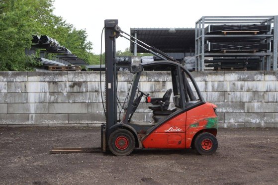 Linde H30D Diesel Forklift 3000kg 2004 H30D 2004 2 Forklift image 2