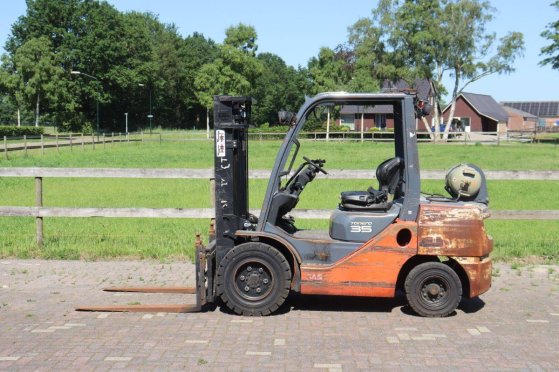Forklift Toyota 02-8FGJF35 LPG 3500kg 3.0m 2016 02-8FGJF35 2016 2 Forklift image 2