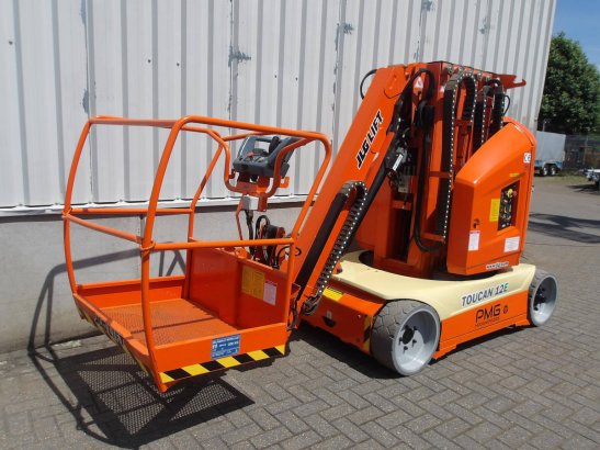 Toucan 12E Electric Mast Lift 11.83m 2016 Toucan 12E 2016 2 image 2