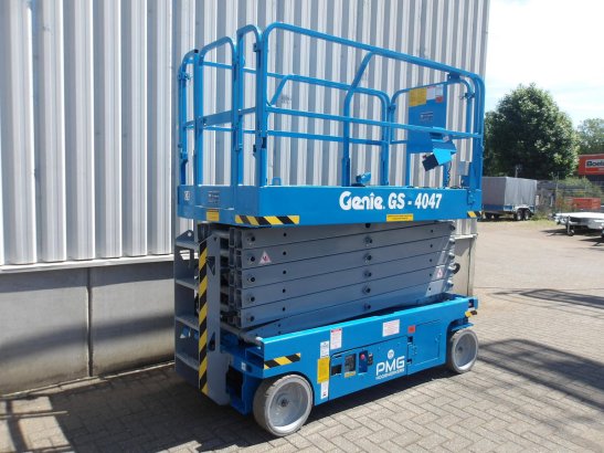 Scissor Lift Genie GS-4047 Electric 13.70m 2014 GS-4047 2014 2 Scissor Lifts image 2
