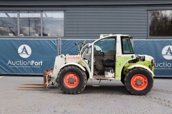 Caterpillar 506 Diesel Telehandler 2500kg 2002 506 2002 2 image 2