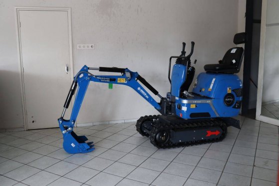 Rippa R06 Diesel Mini Excavator 8.2kW 2025 New RIPPA R06 2025 1 image 2