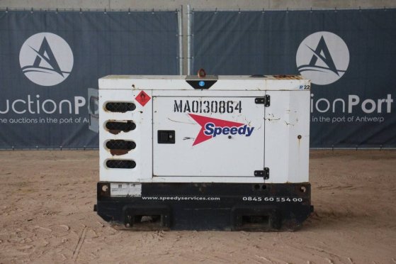 Generator SDMO R22C3 Diesel 2011 SDMO R22C3 2011 2 Generators image 2