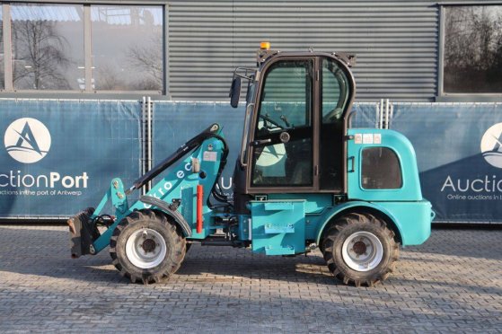 Akro Ect Diesel 19kW Wheel Loader Akro Ect 2 Wheel Loaders image 2