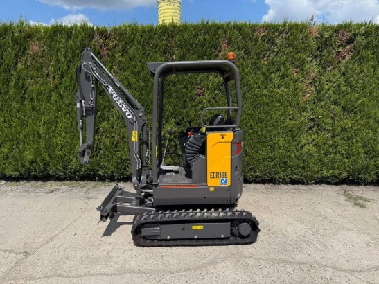 Volvo ECR18E Diesel Mini Excavator 2023 New ECR18E 2024 1 image 2