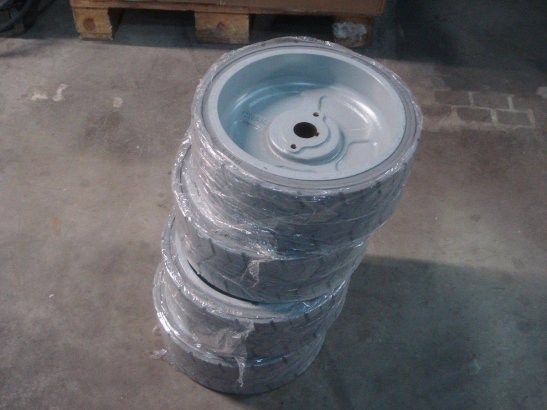 Genie wheels from Genie GS-2032 GS-2032 2 image 2