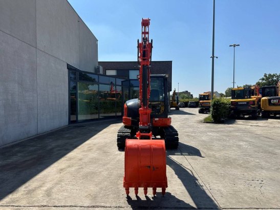 Midi excavator Kubota KX165-5 Diesel 2016 KX165-5 2016 2 Crawler Excavators image 2