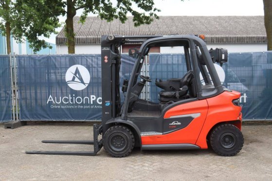 Linde H25D-01 Diesel Forklift 2500kg 2023 H25D-01 2023 2 Forklift image 2