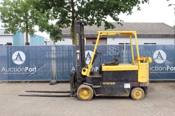 Hyster E5.50XL Electric Forklift 4840kg 4.05m 2000 10039 2000 2 Forklift image 2