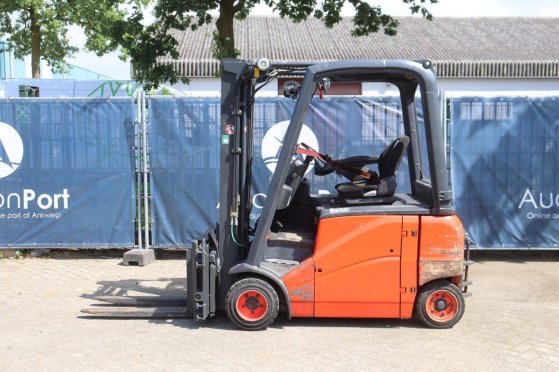 Forklift Fenwick-Linde E20PH-01 Electric 2000kg 2010 Fenwick-Linde E20PH-01 2010 2 Forklift image 17