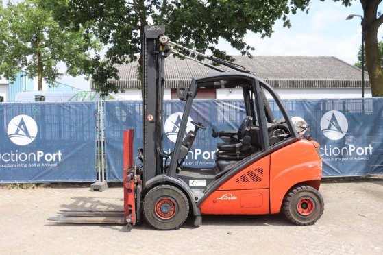 Linde H35T LPG Forklift 3500kg 2009 H35T 2009 2 Forklift image 17