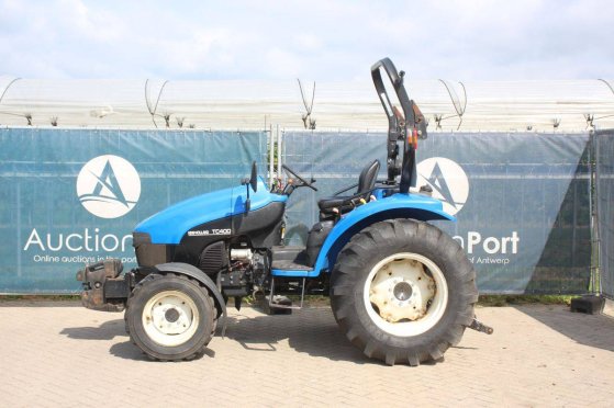 Compact tractor New Holland TC40D Diesel 40hp TC40D 2 image 2