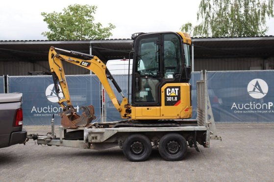 Caterpillar 301.8 Diesel Mini Excavator 15.7kW With Trailer 301.8 2 image 2