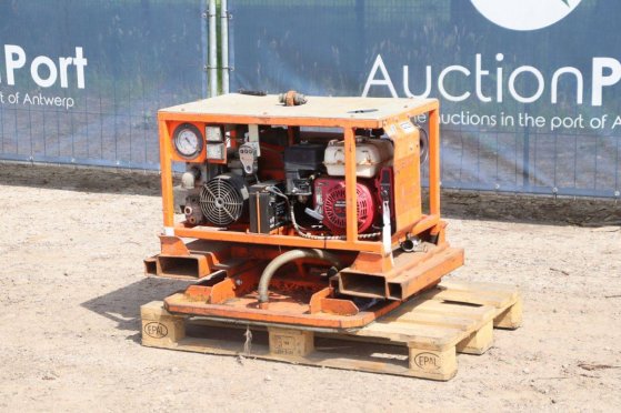 Vacuum unit Busch RC0040E Petrol 5.5 hp 2006 Busch RC0040E 2006 2 image 2