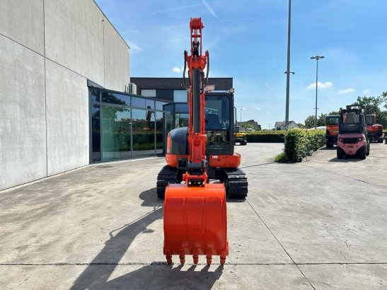 Midi excavator Kubota KX155-5 Diesel 2018 KX155-5 2018 2 Crawler Excavators image 2