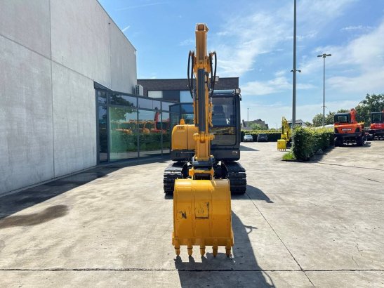 Midi excavator LiuGong CLG906E Diesel 2021 LIUGONG CLG906E 2021 2 Crawler Excavators image 2