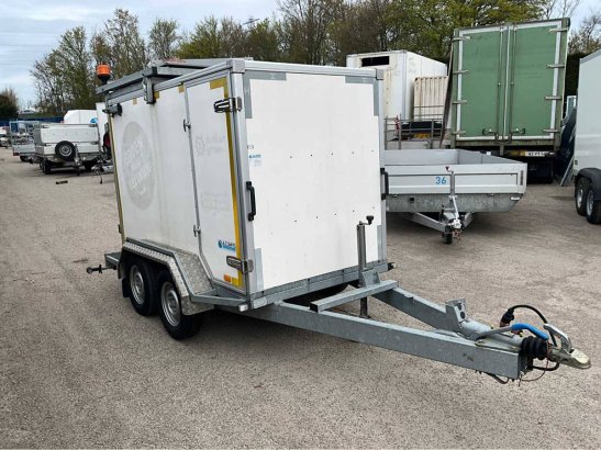 HOKA 2019 enclosed trailer HOKA 2019 2 image 13