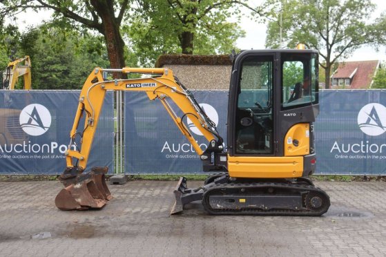 Mini excavator Kato 27-V4 Diesel 13.6kW Kato 27-V4 2 image 17