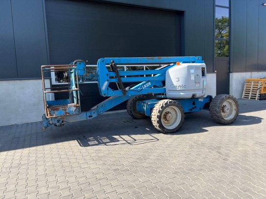 Articulating boom lift Genie Z-45/25 Diesel 227kg 15.9m 2005 Z-45/25 2005 2 image 92