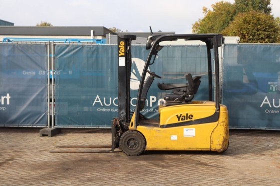Forklift Yale ERP16VT Electric 1600kg 3.21m 2012 ERP16VT 2012 2 Forklift image 17