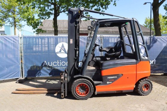 Linde E35H-01/600 Electric Forklift 3500kg 2015 E35H-01/600 2015 2 Forklift image 47