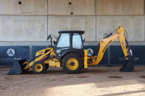 New Holland B80B-SS Diesel 72kW 2017 backhoe loader B80B-SS 2017 2 image 17