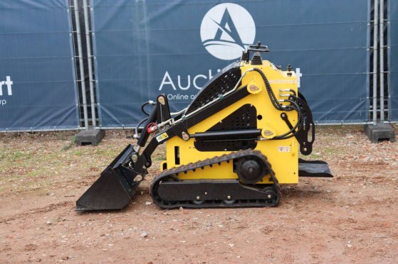 Delano T360 Skid Steer Loader Petrol 2026 New Delano T360 2026 1 image 17