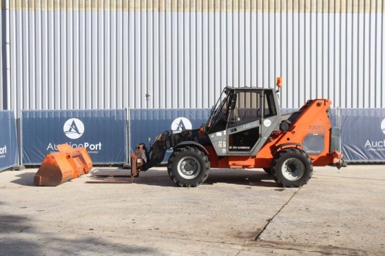 Sambron T30110 Multiscopic Telehandler Diesel 79kW 3000kg 1997 Sambron T30110 Multiscopic 1997 2 image 17