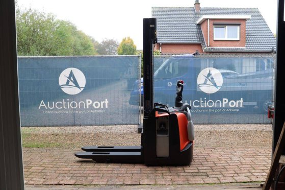 Toyota SPE120 Electric Stacker 1200kg 3.7m 2020 SPE120 2020 2 image 17