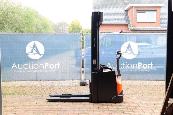 Toyota SWE160L Electric Stacker 1600kg 5.4m 2020 SWE160L 2020 2 image 17