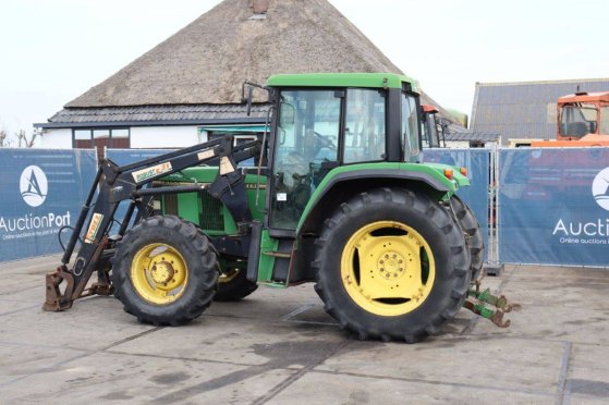 John Deere 6100 Diesel Tractor 106 hp 2013 with front loader John Deere 6100 2013 2 image 3