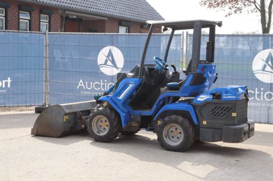 Articulated loader Multione M17.3+ Diesel 21kW 2016 MultiOne M17.3+ 2014 2 Wheel Loaders image 3