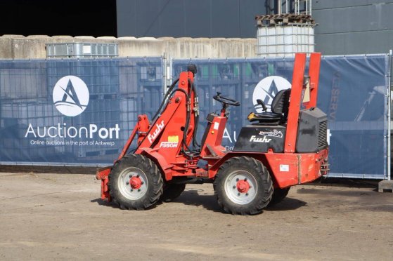 Articulated loader Fuchs F950H Diesel 19.8kW 2002 Fuchs F950H 2002 2 Wheel Loaders image 3