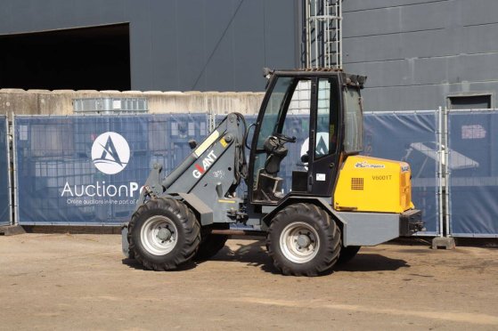 Giant V6001T-CAB Diesel Wheel Loader 44kW 2006 Giant V6001T-CAB 2006 2 Wheel Loaders image 3