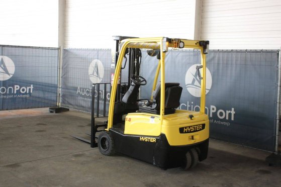 Forklift Hyster J1.8XNT Electric 1670kg 4.9m 2012 J1.8XNT 2012 2 Forklift image 3