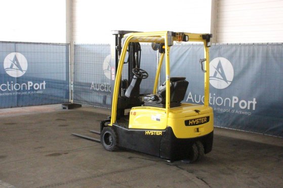 Forklift Hyster J1.8XNT Electric 1670kg 4.9m 2012 J1.8XNT 2012 2 Forklift image 3