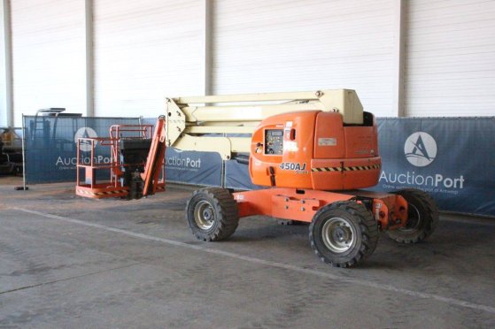 Articulated boom lift JLG 450AJ Diesel 15.7m 2015 450AJ 2015 2 image 3