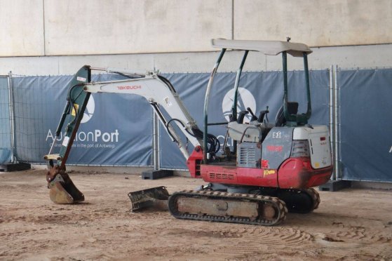 Mini excavator Takeuchi TB219 Diesel 12kW 2014 TB219 2014 2 image 3
