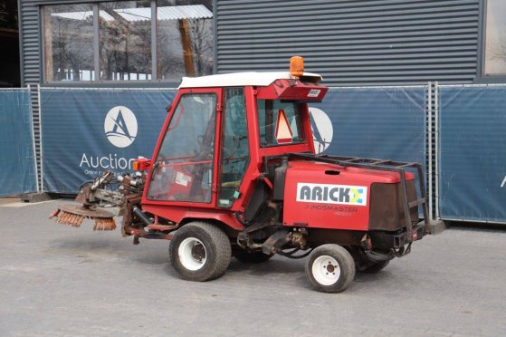 Sweeper Toro GROUNDMASTER 4000D Diesel 2008 Toro GROUNDMASTER 4000D 2008 2 image 3