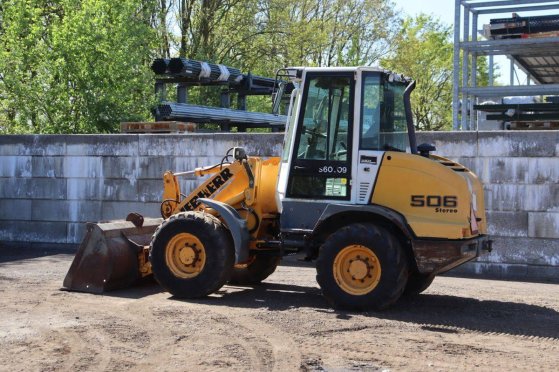 Liebherr L506 Diesel Wheel Loader 2007 2555 2007 2 Wheel Loaders image 3